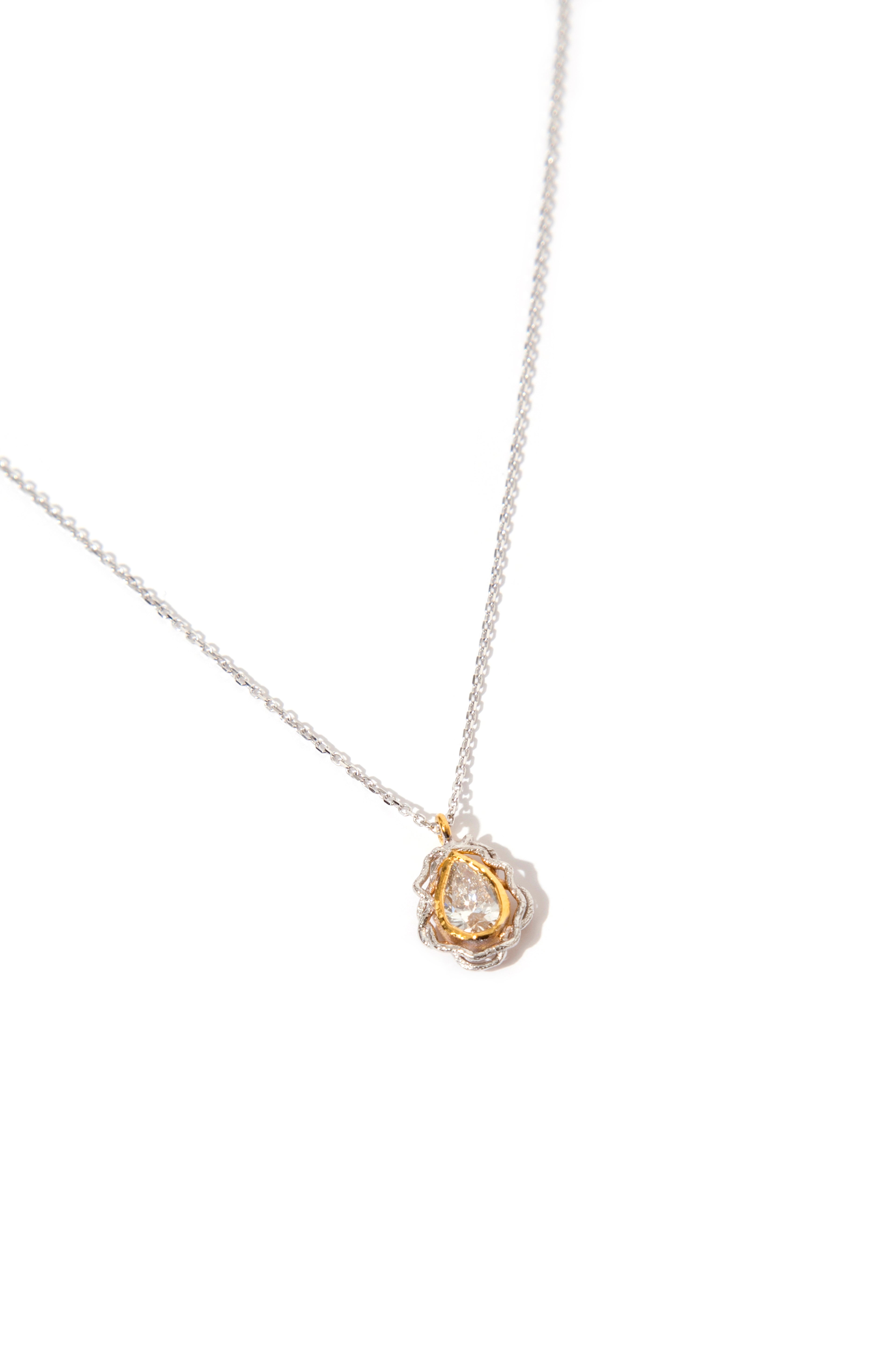 Damla Pırlanta Kolye